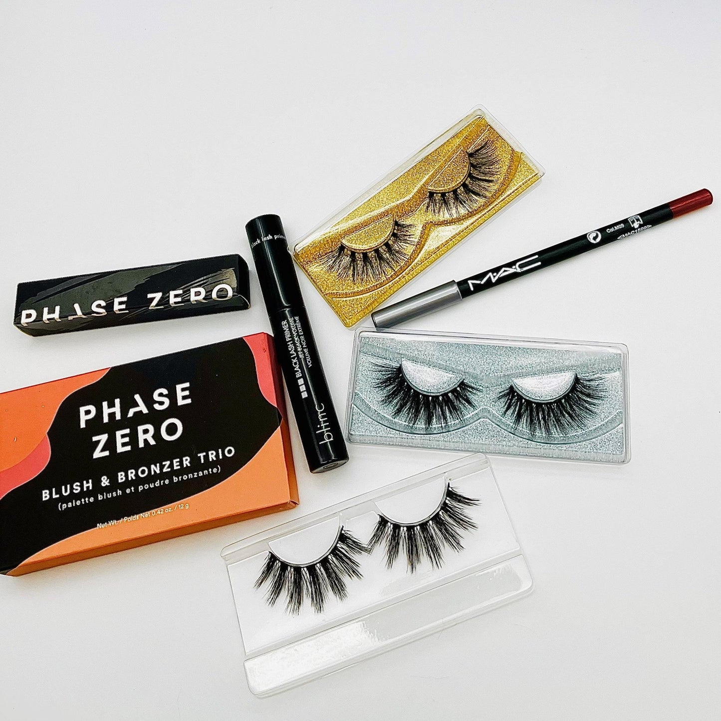 phase zero blush & bronzer palette set thats includes a mac makeup lip & eye liner combo, One phase zero matching lippi & one blinc mascara. 7 piece professional makeup bundle 